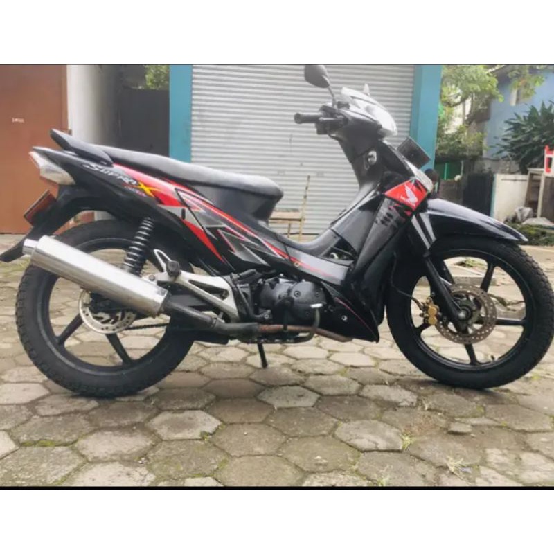 Jual full body halus honda supra x 125 batman warna merah hitam