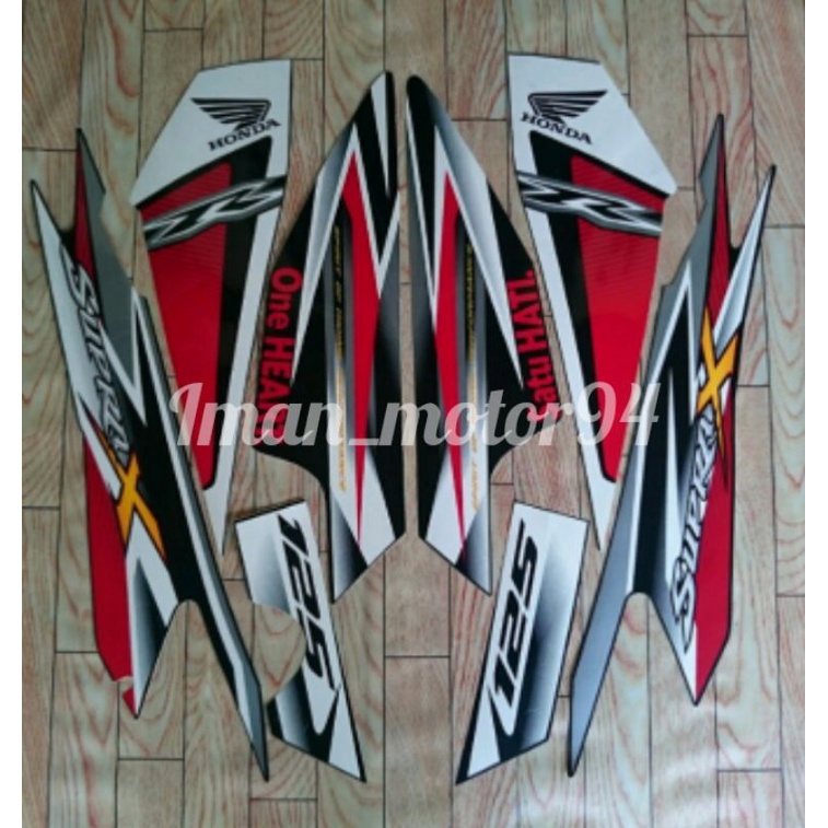 stiker striping motor supra x 125r cw 2013 merah