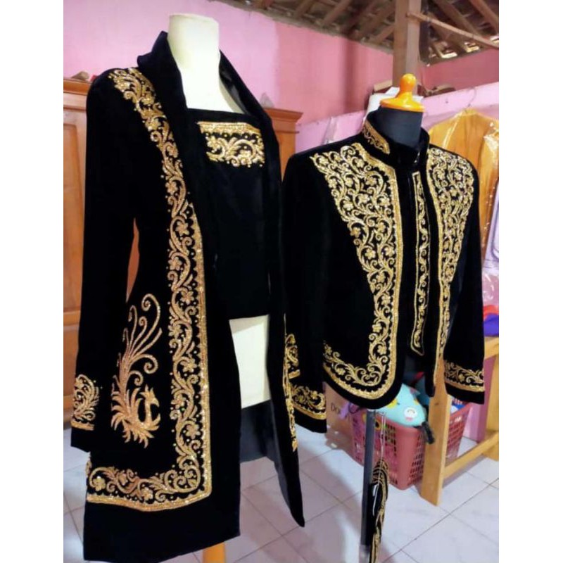 sepasang kebaya bludru kutubaru dan beskap soloan / baju pengantin solo / baju pengantin adat jawa