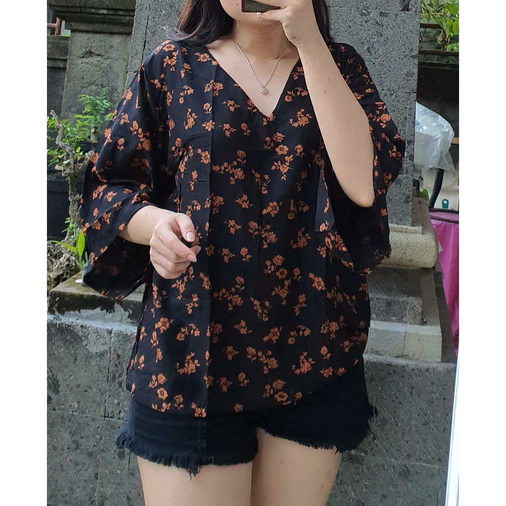 Hati Store/Blouse lonceng rayon/atasan rayon jumbo/atasan rayon big size/rayon bali/rayon grosir