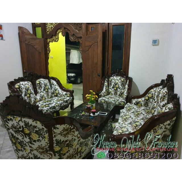 Kursi tamu ganesa mewah jok bludru motif