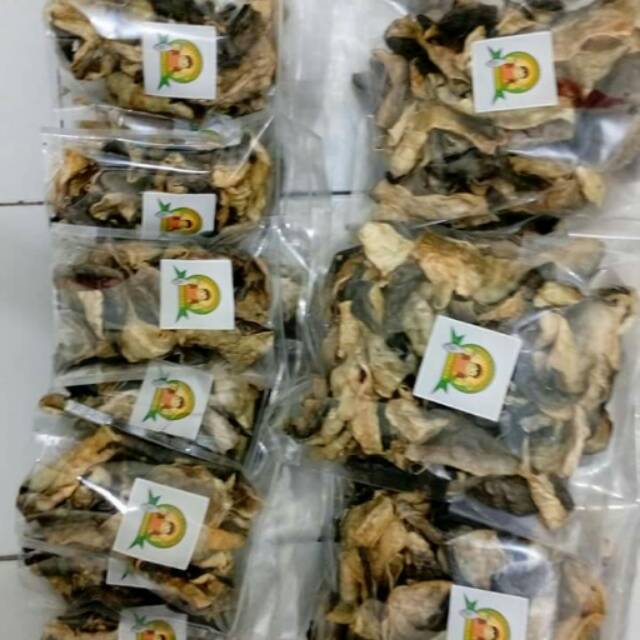 

Kerupuk ikan patin