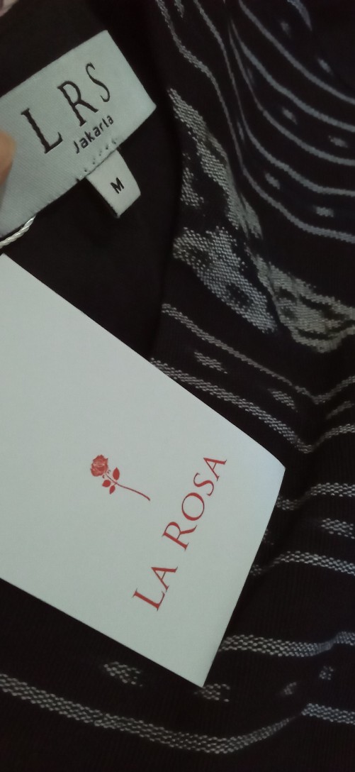 Atasan Batik Tenun Emma Black