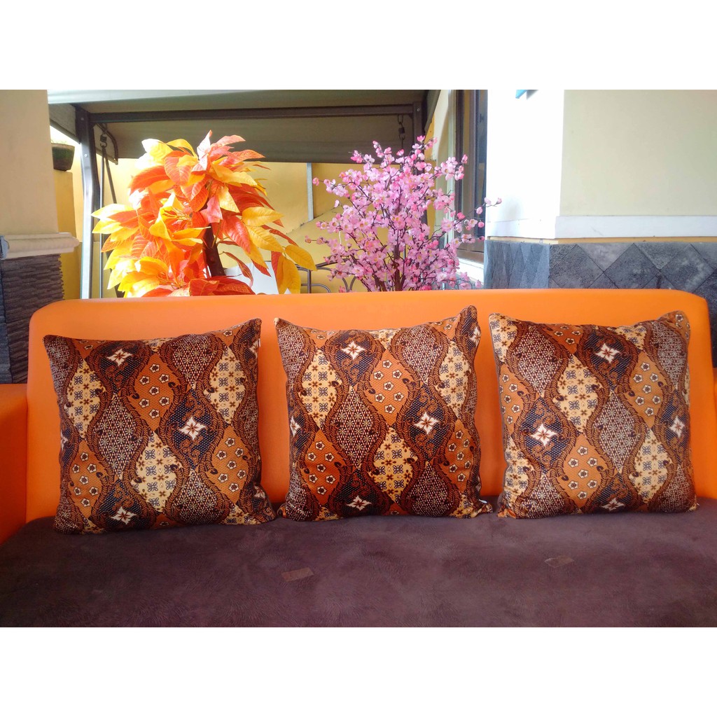 Sarung Bantal Sofa {Isi 5} - Cover Bantal Sofa Motif Kain Batik