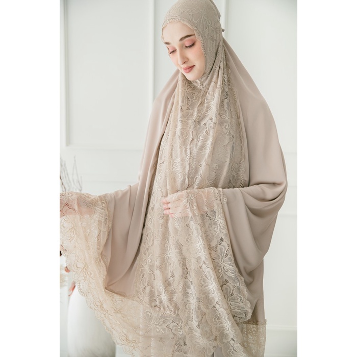 Mukena Armani Silk Premium Afsha Hampers - cream