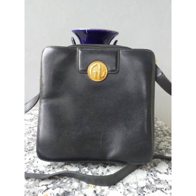 Tas Wanita Guy Laroche