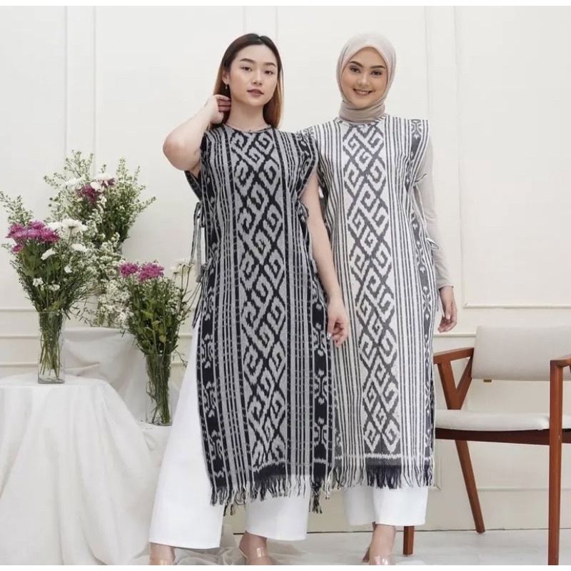 Dress Etnik Toraja