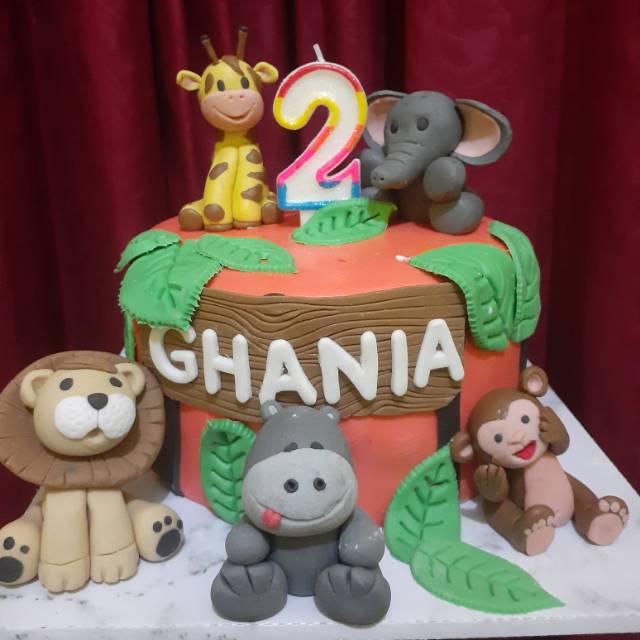 

fondant cake karakter Animal