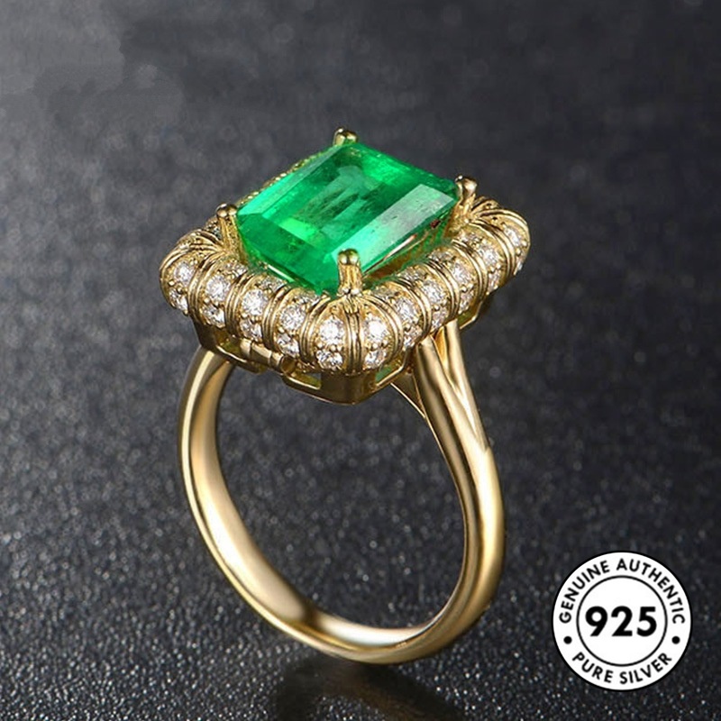 Cincin Sterling Silver 925 Elegan Dengan Emerald Untuk Wanita