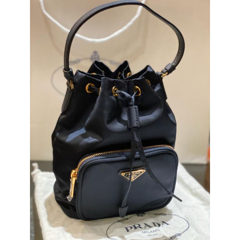 BUCKET NYLON SMALL BAG