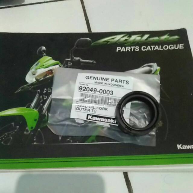 Seal shock kawasaki athlete