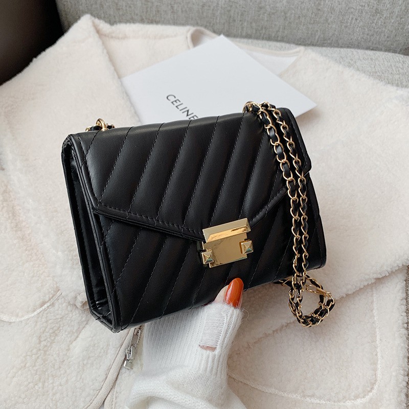 TAS PESTA WANITA KULIT BAVARY TA266B5 HITAM RANTAI IMPORT KOREA MURAH SLING BAG FASHION REMAJA BATAM