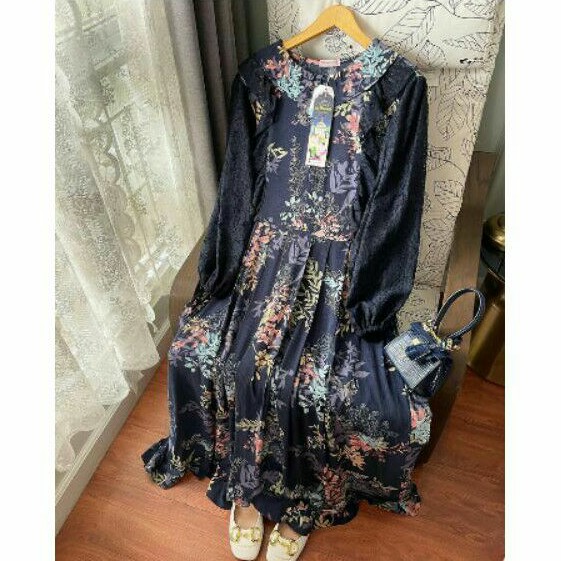 Orlin dress Azalea by Haideorlin *booked