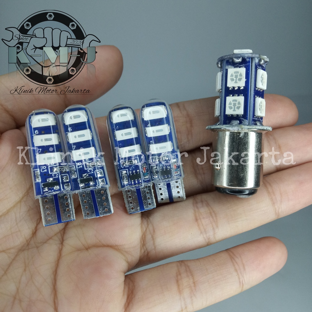 4 PCS Lampu Sen Kedip LED T10 6 Mata + Lampu Stop Rem Belakang Kedip LED 13 Mata