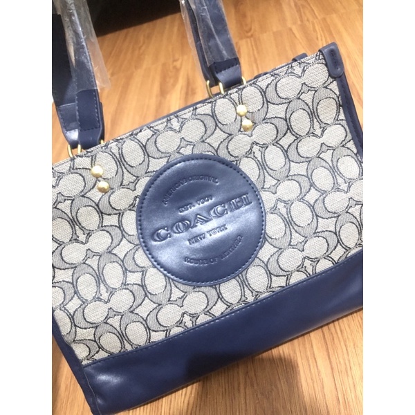 Premium Coach Dempsey Field Tote Navy (belum pernah dipakai)