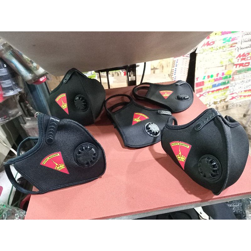 MASKER MARINIR SEGITIGA MERAH VENTILATOR PREMIUM 3PLAY
