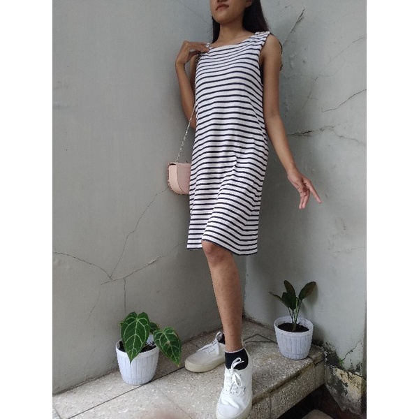 Dress Korea Garis / Dress Midi / Dress Katun