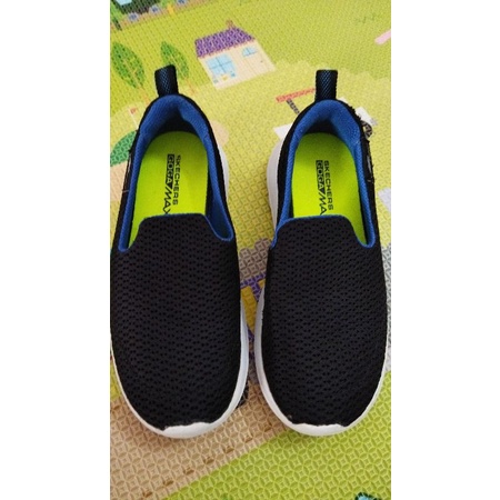 sepatu Skechers goga max go walk, original