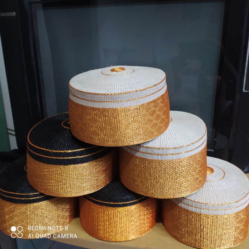 Songko Bone Songko recca Songko Bugis Songkok peci hitam emas dan Putih Pamiring Songko Guru Model k