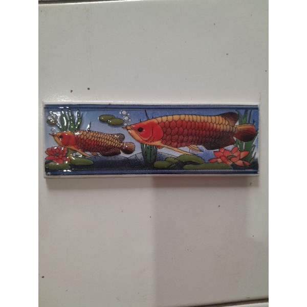List Keramik 20 cm Motif Ikan arwana / Lis / Listello