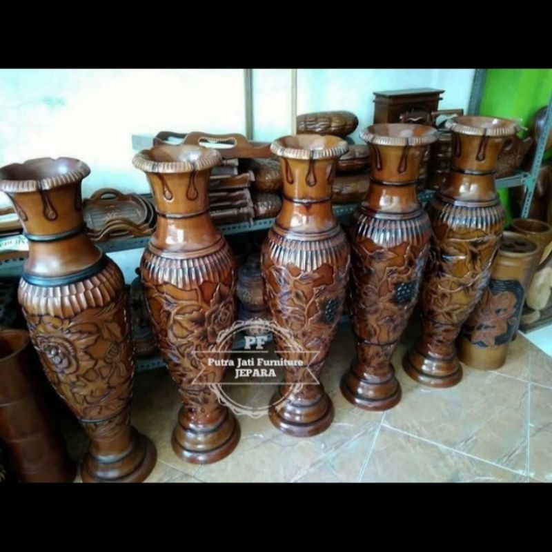 Guci kayu jati - Vas bunga kerajinan ukir Jepara mebel murah Jepara