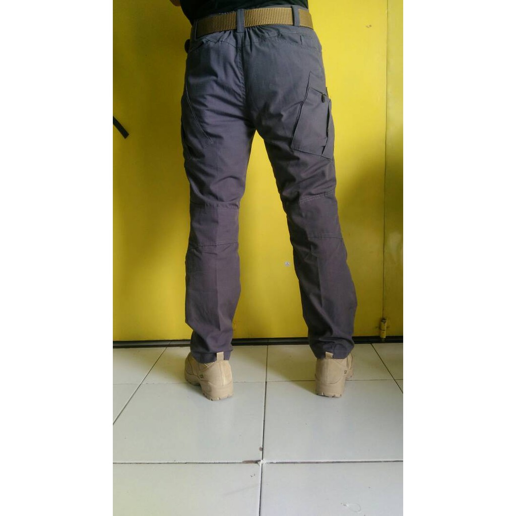 celana helicon abu tua/dark grey