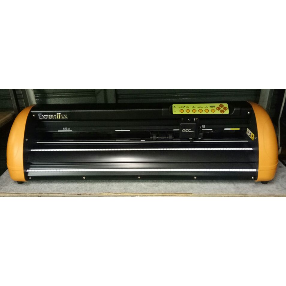 Mesin cutting sticker GCC Expert II-24LX