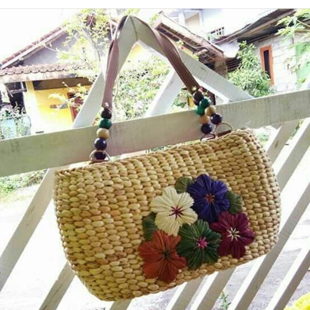 Tas enceng compo sulam