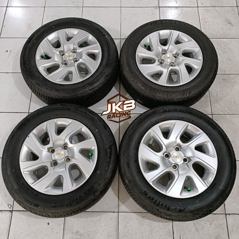 VELG MOBIL BEKAS OEM COPOTAN CHEVROLET SPIN RING 15X6 PCD 4X100 + BAN SECOND