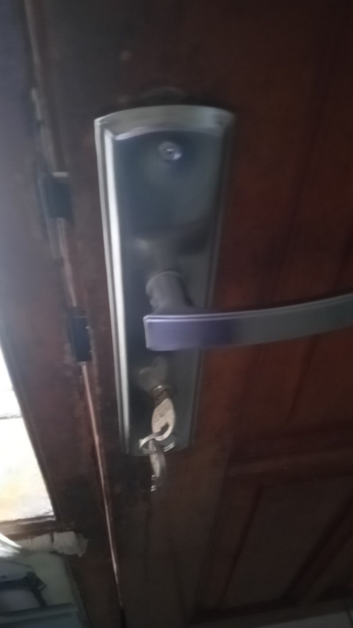 Handle Set Kunci Pintu Rumah Putih Stainless Ukuran Besar