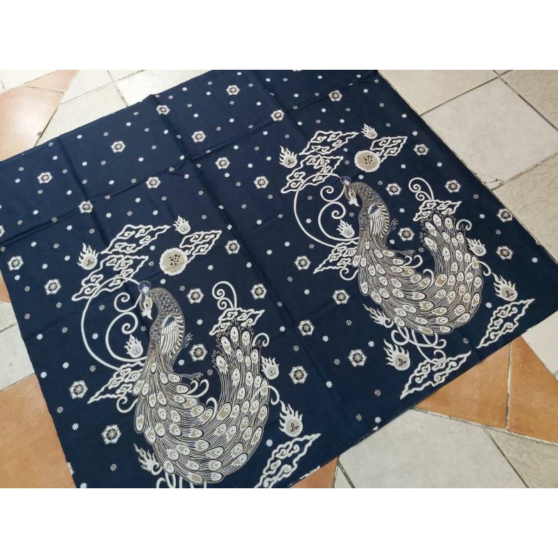 Jual Kain Batik Laweyan Solo Motif Burung Merak Awan Biru Navy Code 191 Shopee Indonesia 5005