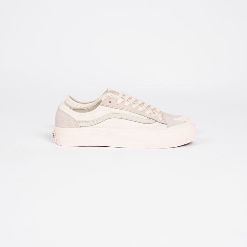 V4ns Style 36 Decon SF Marshmellow