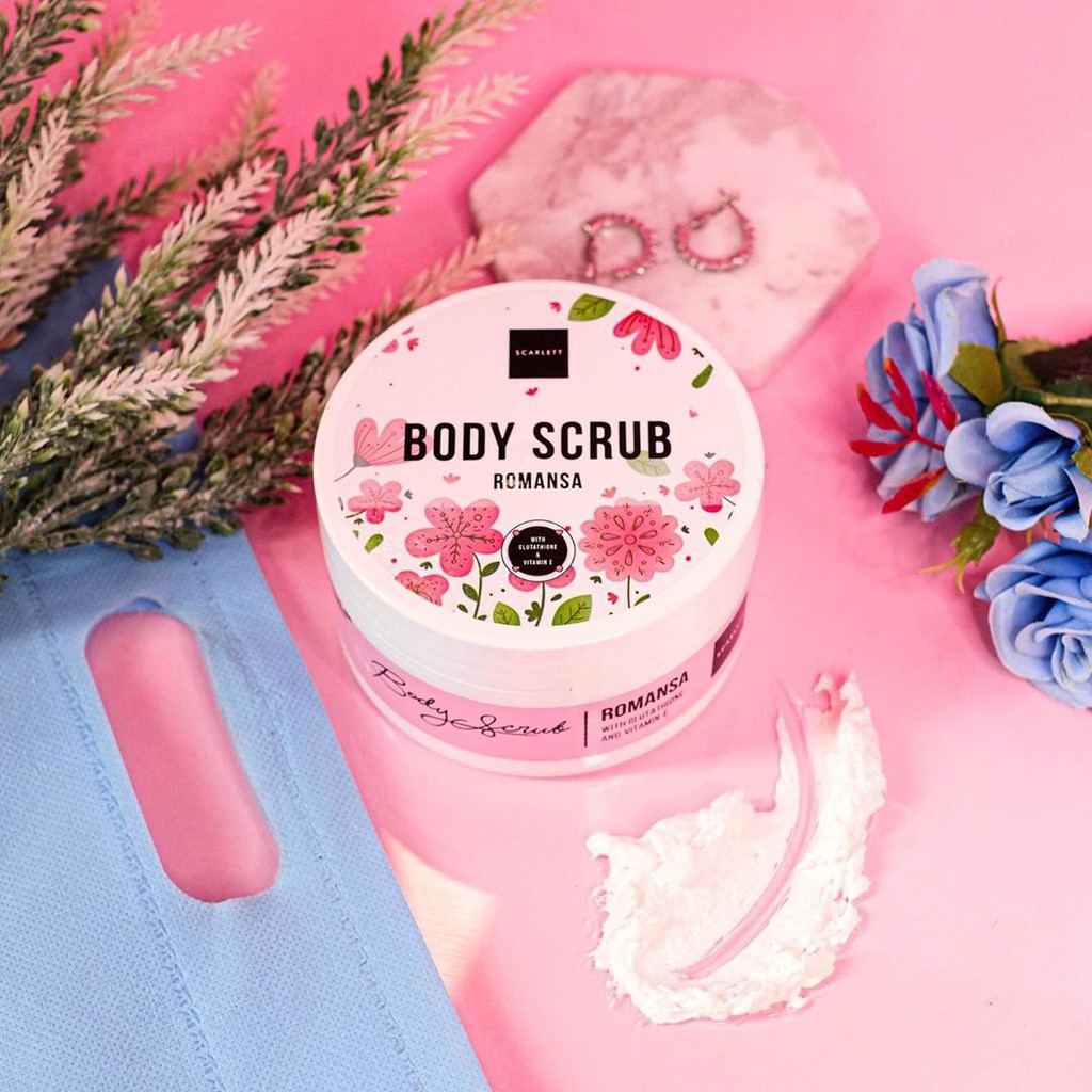 SCARLETT Whitening Body Scrub / Lulur Mandi 250ML