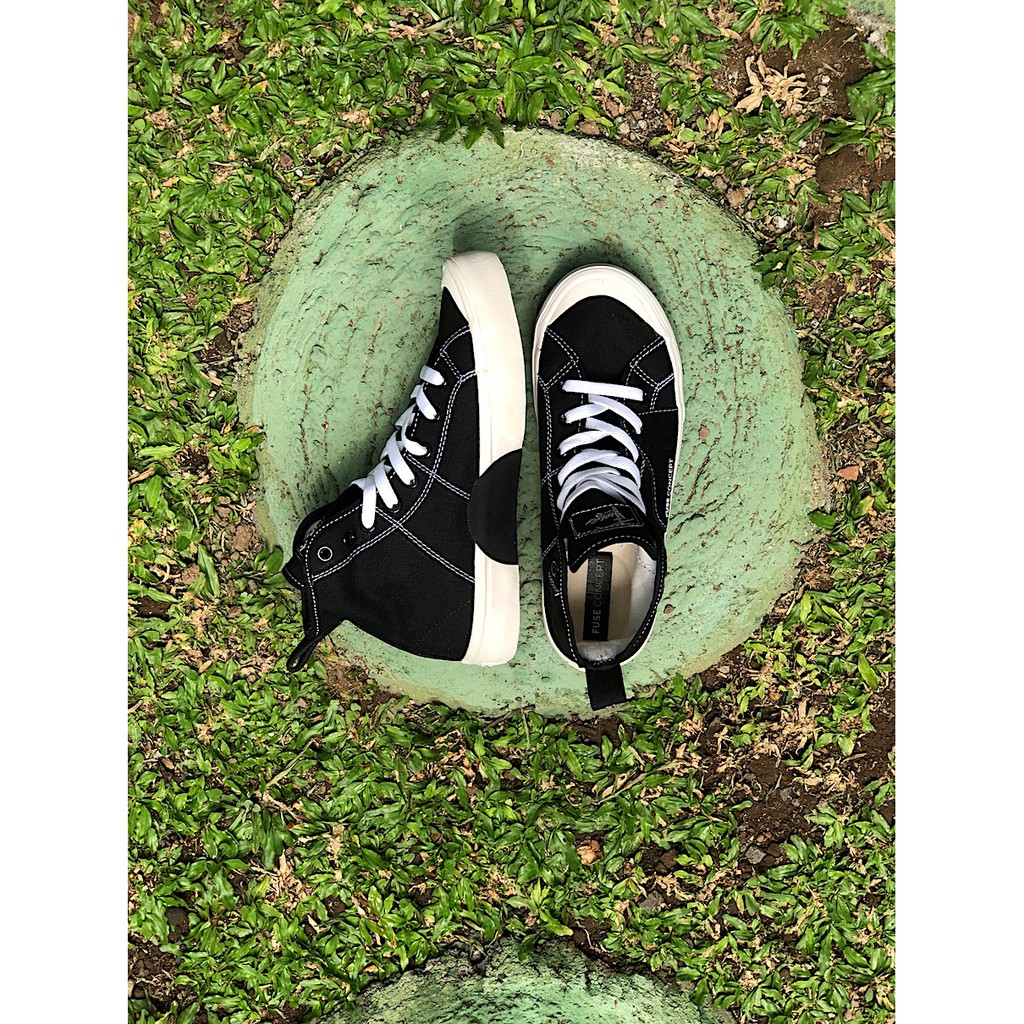 Sepatu Fuse Concept Infuse Hi Black White