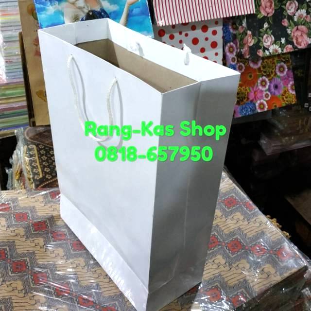 

Paper bag PUTIH XL Duplex tebal Laminating Mewah