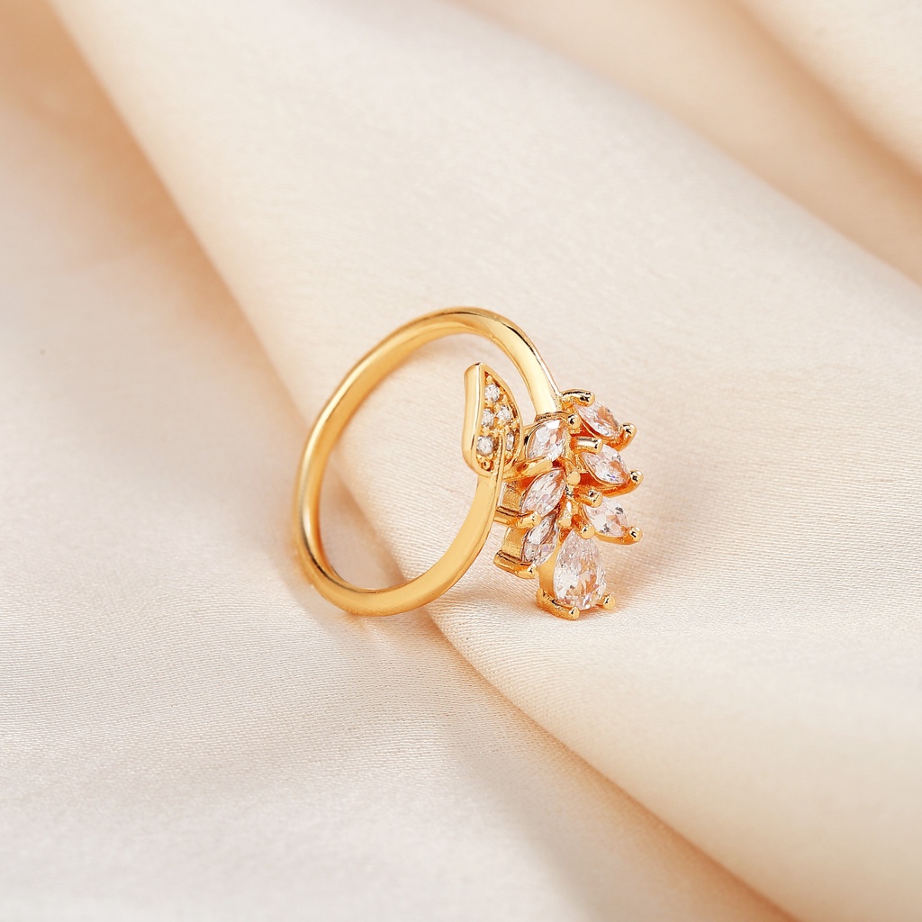 Y464 [COD✔] Cincin Wanita Kristal Berlian Baja Titanium Warna Emas Rings Anti Luntur
