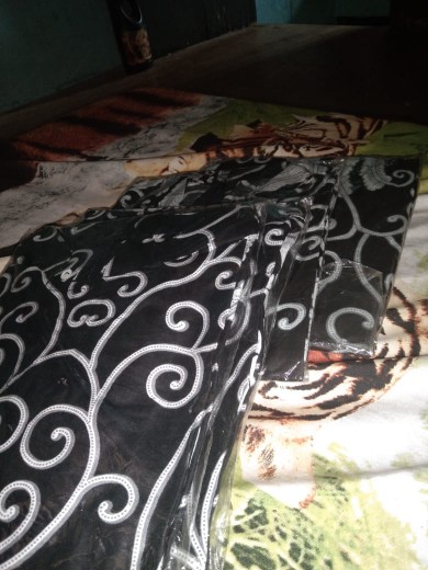 Tunik Batik Motif  Etnica Ulir Putih