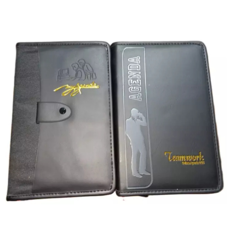 

Terlaris ✨ - BUKU AGENDA DENGAN RESLETING MOTIF TEAMWORK UKURAN A53.1.23