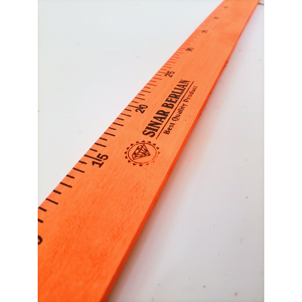 

PENGGARIS KAYU UKURAN 100CM