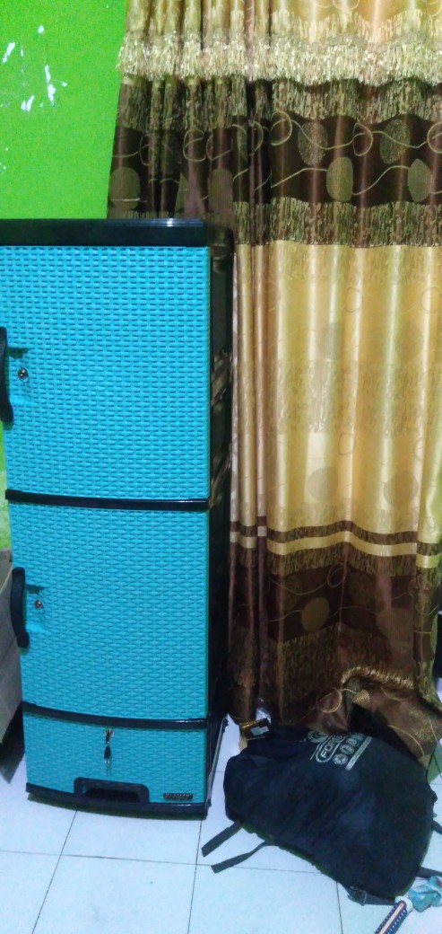 Gantungan Kait Super Kuat Tanpa Paku