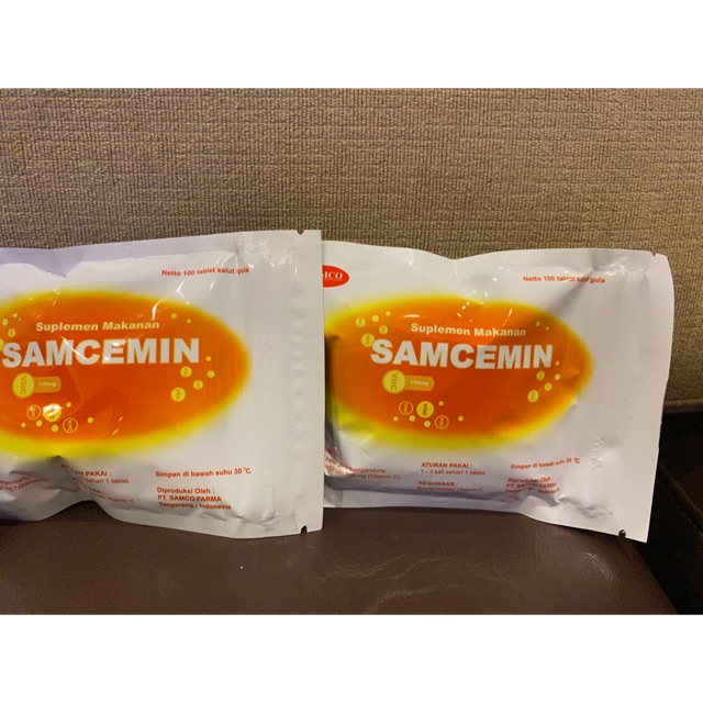 Samcemin Vitamin C salut gula 100mg. 1 sachet isi 100 tab. Tidak iritasi di lambung. Aman untuk anak