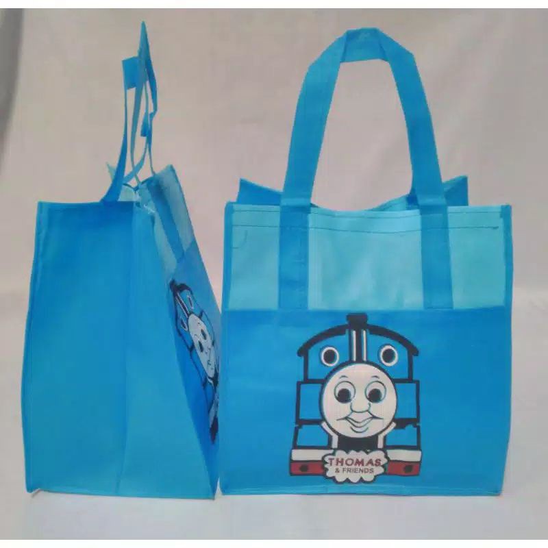 TAS ULANG TAHUN KARAKTER-1