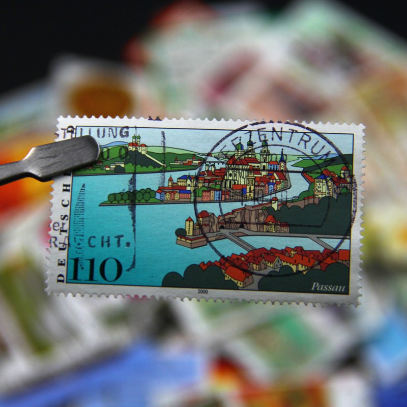

IMPORT 100 PCS/Lot No Repeat German Postage Stamps Collections From Germany With Post Marks Stamp