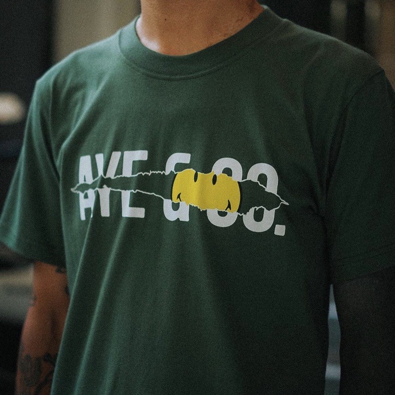 AYE x SMILEY - TOTEM PETO