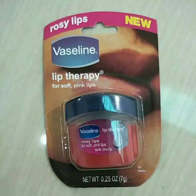 Vaseline lips therapy