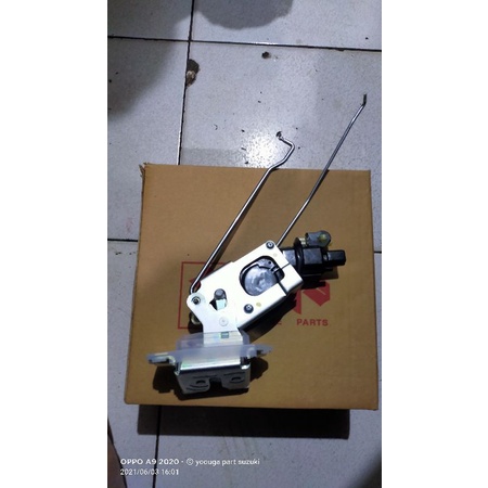 latch Assy back door /Door lock bagasi suzuki APV orisinil