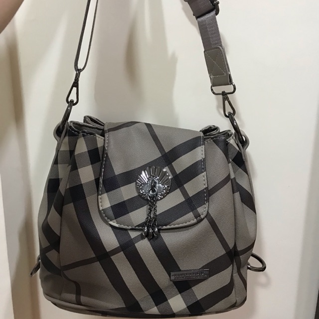 Burberry sling bag tas selempang tote bag hitam abu-abu