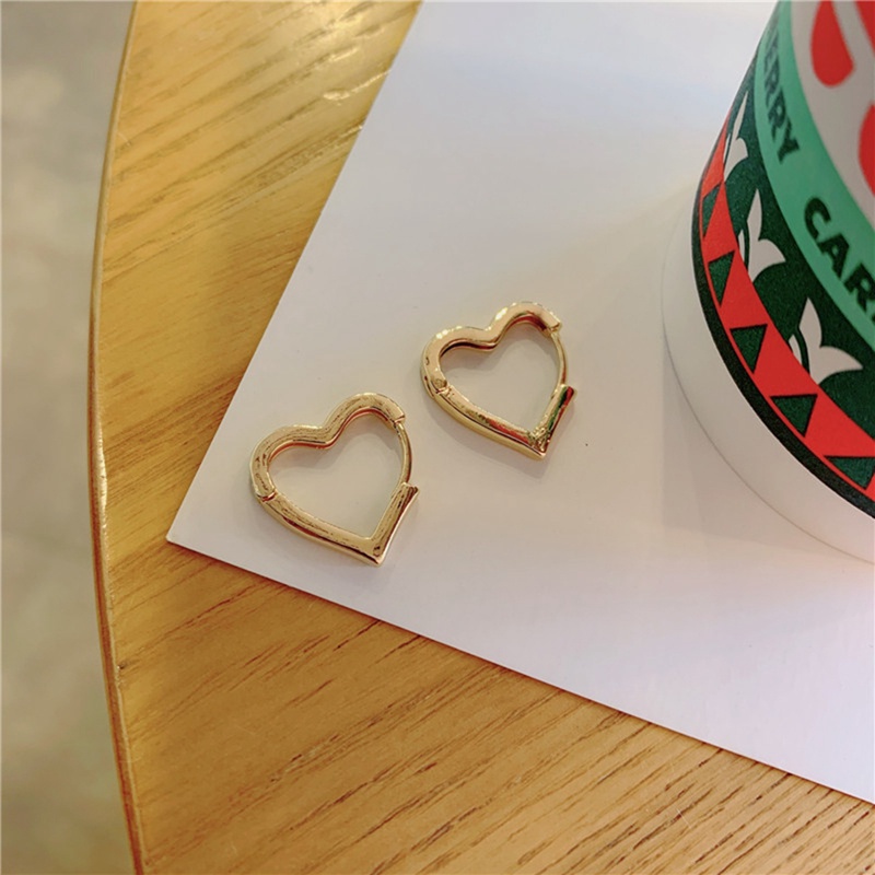 Anting Stud 925 Sterling Silver Bentuk Hati Geometris Gaya Klasik Untuk Wanita