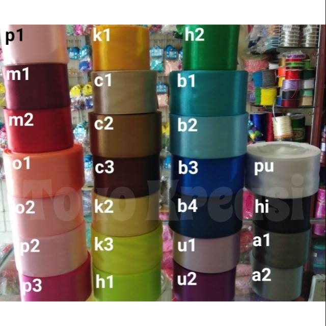 Pita satin ukuran 1,5inci / 4cm per meter