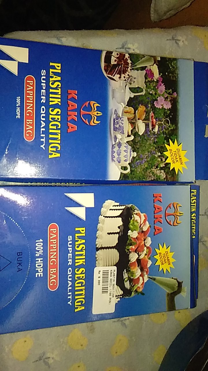 Plastik Segitiga Kaka Kecil ( 100 Pcs )